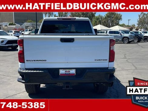 Used 2022 Chevrolet Silverado 2500 Custom w/ Gooseneck/5TH Wheel Package RWD image 4