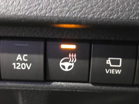 Used 2024 Toyota Sienna Platinum image 12