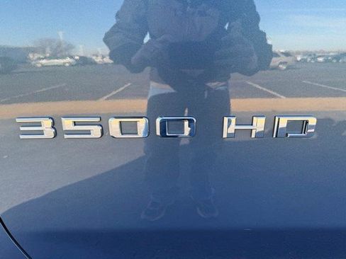 Used 2025 Chevrolet Silverado 3500 LTZ image 14