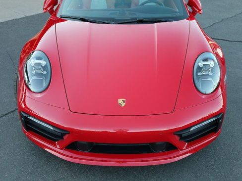 Used 2024 Porsche 911 Targa 4S image 9