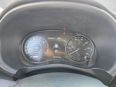 Used 2021 Nissan Kicks SV image 10