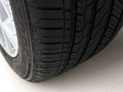 Certified 2026 BMW X7 xDrive40i w/ Premium Package image 31