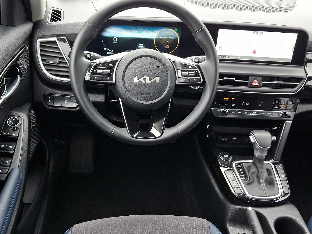 Used 2024 Kia Seltos S AWD/4WD image 2