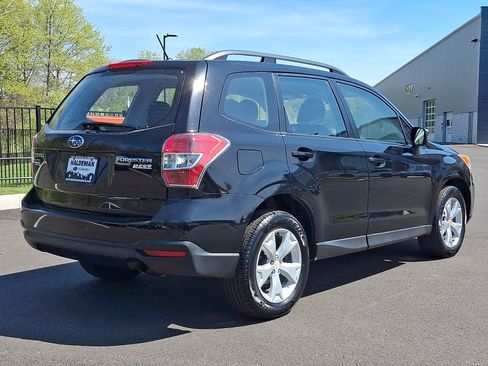 Used 2015 Subaru Forester 2.5i w/ Alloy Wheel Package AWD/4WD image 7