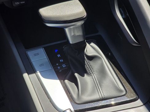 Used 2022 Hyundai Elantra SEL FWD image 26