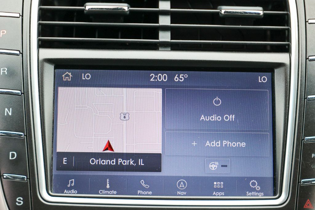 Used 2019 Lincoln Nautilus Reserve AWD/4WD image 12