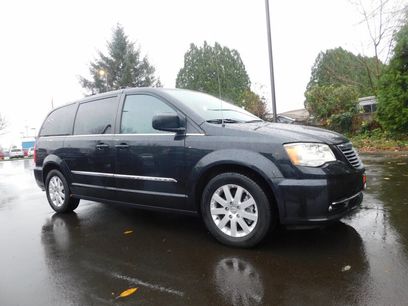 Used 2016 Chrysler Town & Country Touring