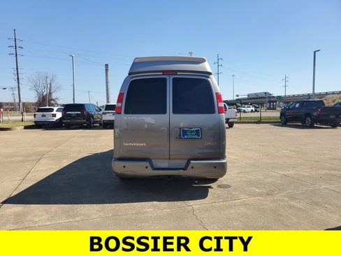 Used 2022 GMC Savana 2500 Extended w/ Enhanced Convenience Package image 6