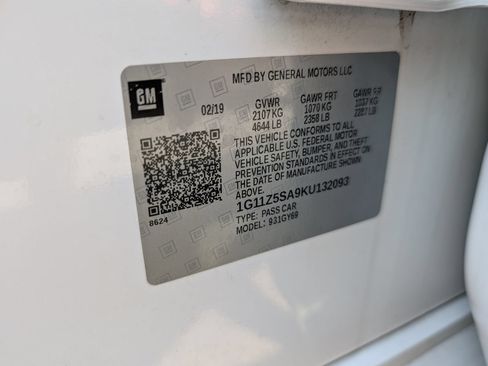 Used 2019 Chevrolet Impala LT FWD image 25