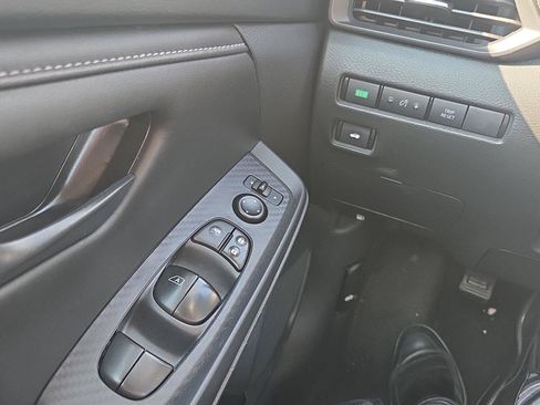 Used 2024 Nissan Sentra S FWD image 13