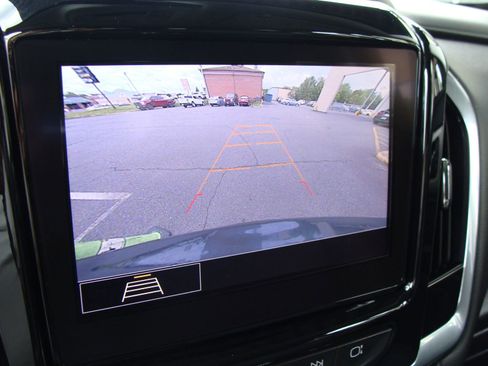 Used 2020 Chevrolet Traverse LT AWD/4WD image 23