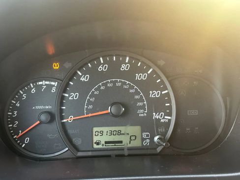Used 2015 Mitsubishi Mirage DE FWD image 27