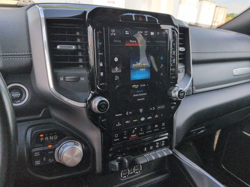 Used 2022 RAM 2500 Laramie AWD/4WD image 13