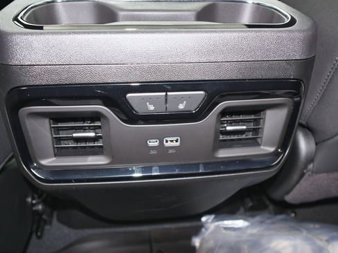 New 2026 GMC Sierra 3500 AT4 w/ AT4 Premium Plus Package image 12