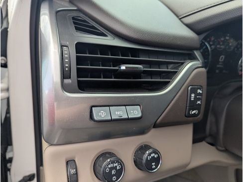 Used 2018 Chevrolet Tahoe Premier AWD/4WD image 21