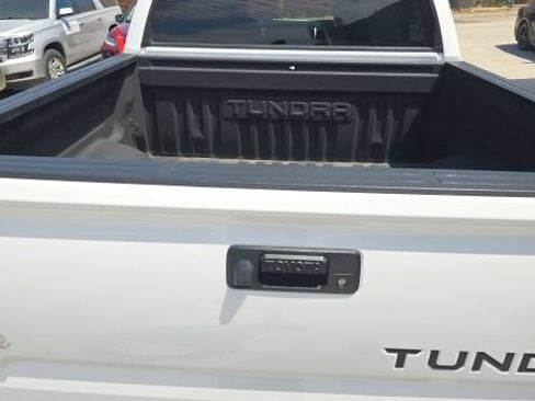 Used 2019 Toyota Tundra SR5 AWD/4WD image 23