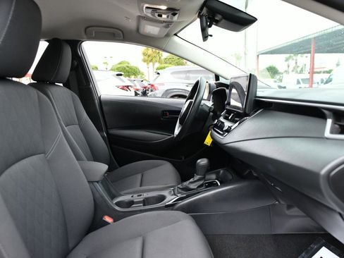 Used 2024 Toyota Corolla LE image 16