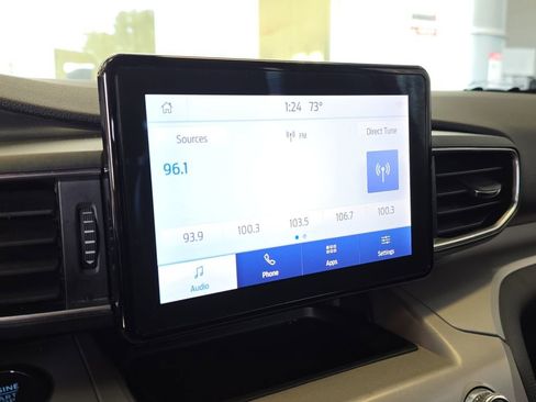 Used 2023 Ford Explorer XLT w/ Equipment Group 202A image 21