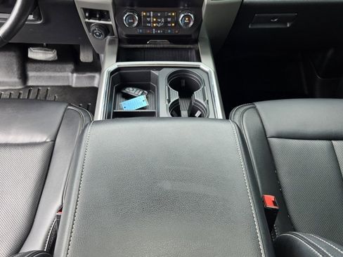 Used 2021 Ford F250 Lariat w/ Lariat Ultimate Package image 41
