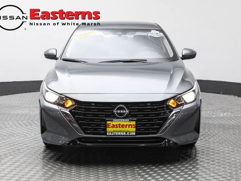 Used 2024 Nissan Sentra SV image 2