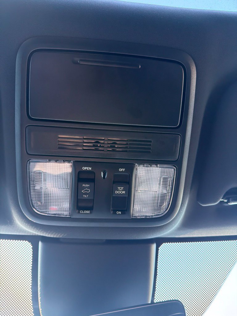 Used 2026 Honda Odyssey Sport-L image 17