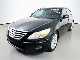 Used 2009 Hyundai Genesis 3.8 w/ Technology Pkg 4 RWD video 3