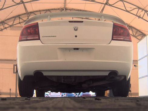 Used 2008 Dodge Charger SE RWD image 7