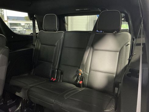 Used 2021 Chevrolet Tahoe Premier AWD/4WD image 26