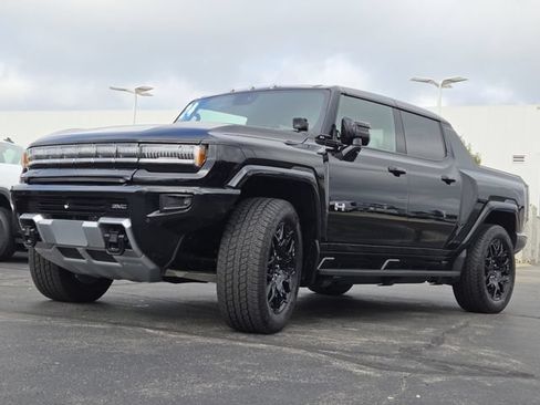 Used 2024 GMC Hummer EV 2X w/ LPO, Illumination Package AWD/4WD image 14