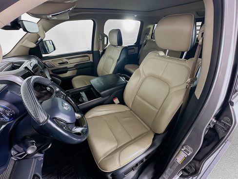 Used 2019 RAM 1500 Limited AWD/4WD image 13