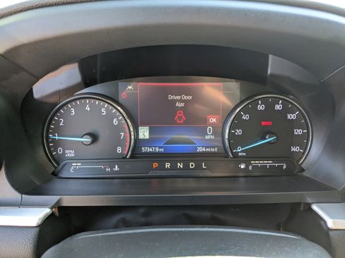 Certified 2022 Ford Explorer XLT w/ Equipment Group 202A image 37