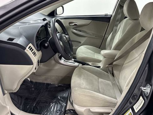 Used 2012 Toyota Corolla LE image 13