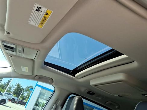 Used 2025 Honda Odyssey Touring image 21