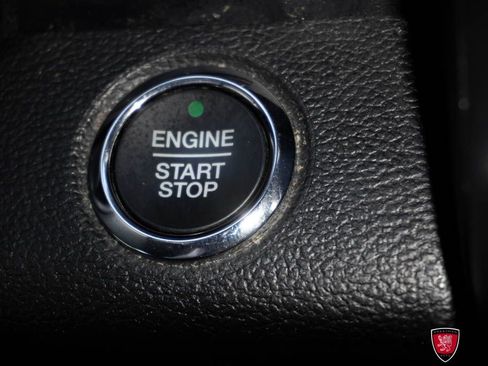 Used 2019 Ford F250 Lariat w/ Lariat Ultimate Package AWD/4WD image 40