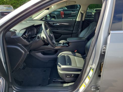 Used 2023 Buick Envision Essence FWD image 16