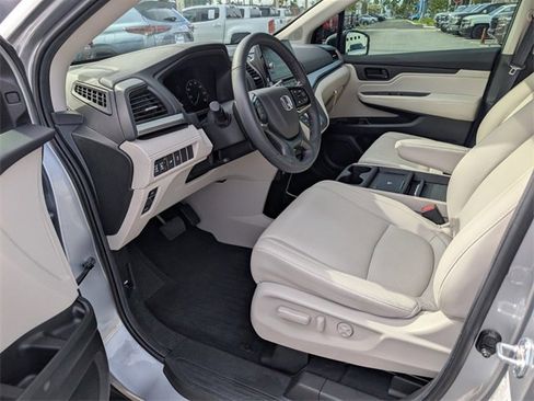 Used 2026 Honda Odyssey EX-L image 6