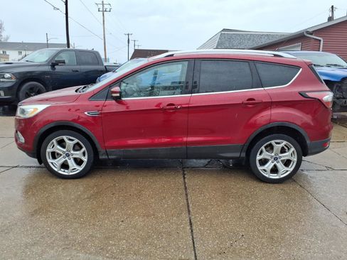 Used 2017 Ford Escape Titanium w/ Equipment Group 301A AWD/4WD image 25