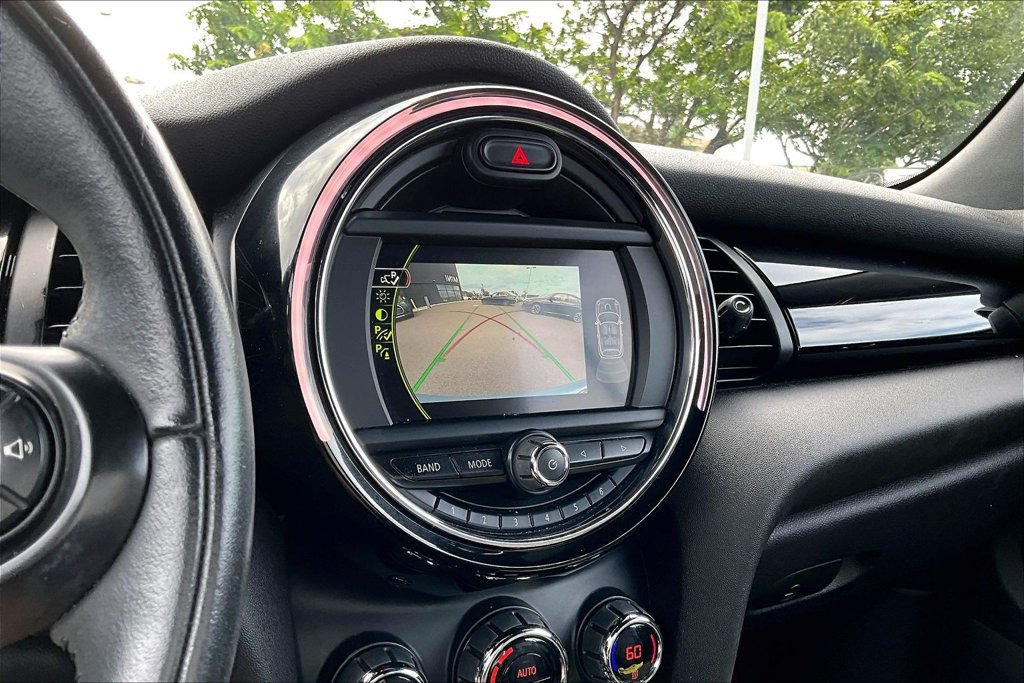 Used 2017 MINI Cooper Convertible FWD image 18