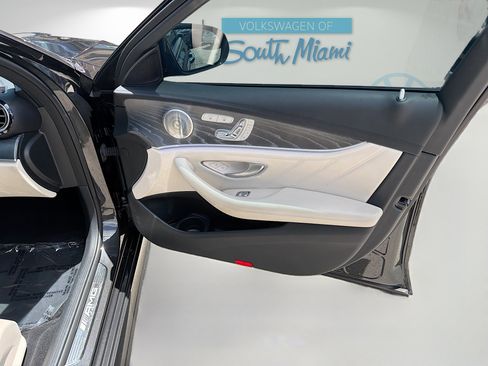 Used 2021 Mercedes-Benz E 53 AMG 4MATIC Sedan image 34