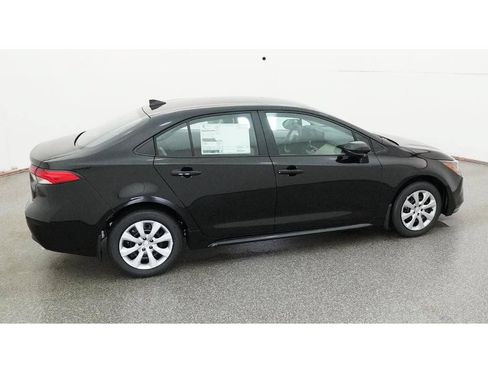 New 2026 Toyota Corolla LE FWD image 13