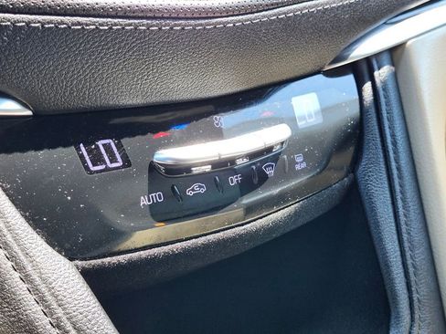 Used 2019 Cadillac XT5 FWD image 20