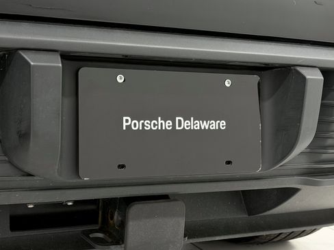Certified 2025 Porsche Macan Electric RWD image 60
