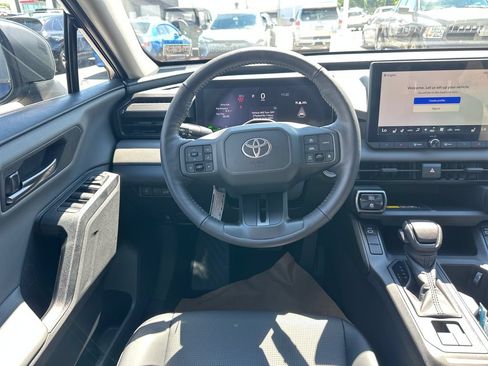 Used 2026 Toyota RAV4 XLE Premium w/ Panoramic Sun Roof Package AWD/4WD image 19