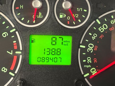 Used 2013 Ford Transit Connect XL FWD image 25