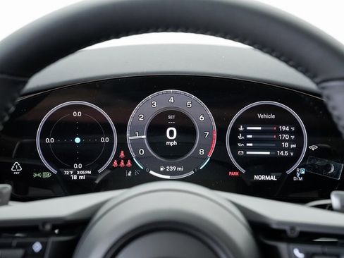 New 2025 Porsche Panamera 4 image 16