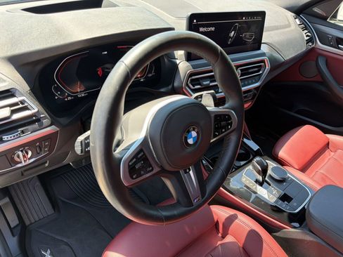Used 2025 BMW X4 xDrive30i w/ Premium Package AWD/4WD image 27
