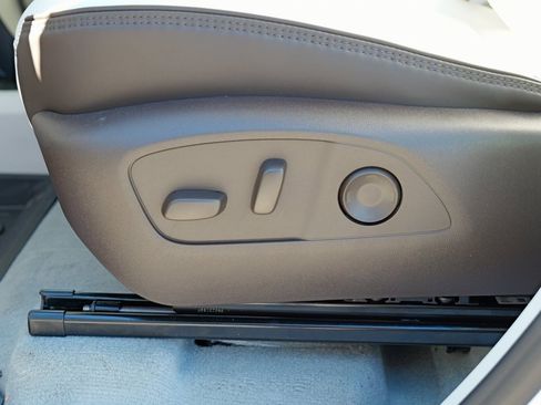 New 2026 GMC Acadia Denali w/ Super Cruise Package image 20