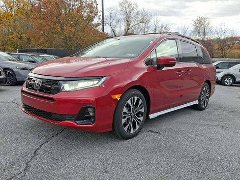 New 2026 Honda Odyssey Elite image 3
