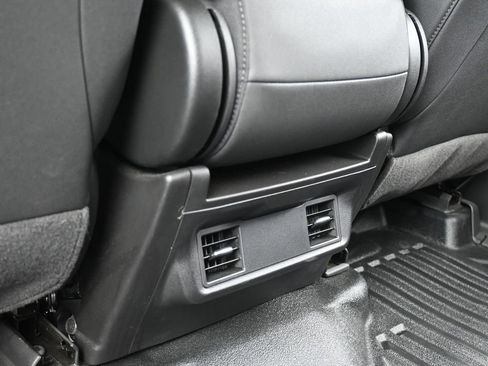 Used 2023 Chevrolet Silverado 1500 W/T image 31