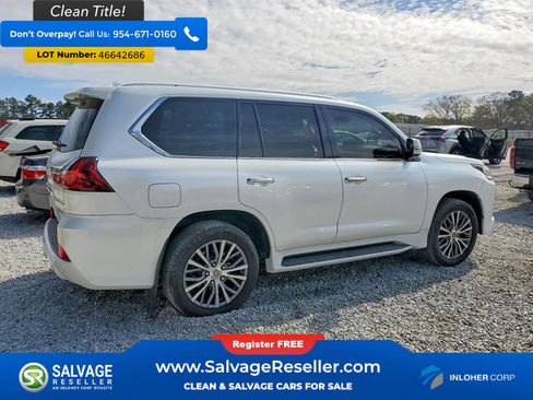 Used 2019 Lexus LX 570 4WD w/ Luxury Package image 4